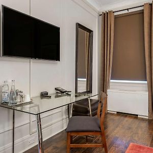 King Room Non-Smoking